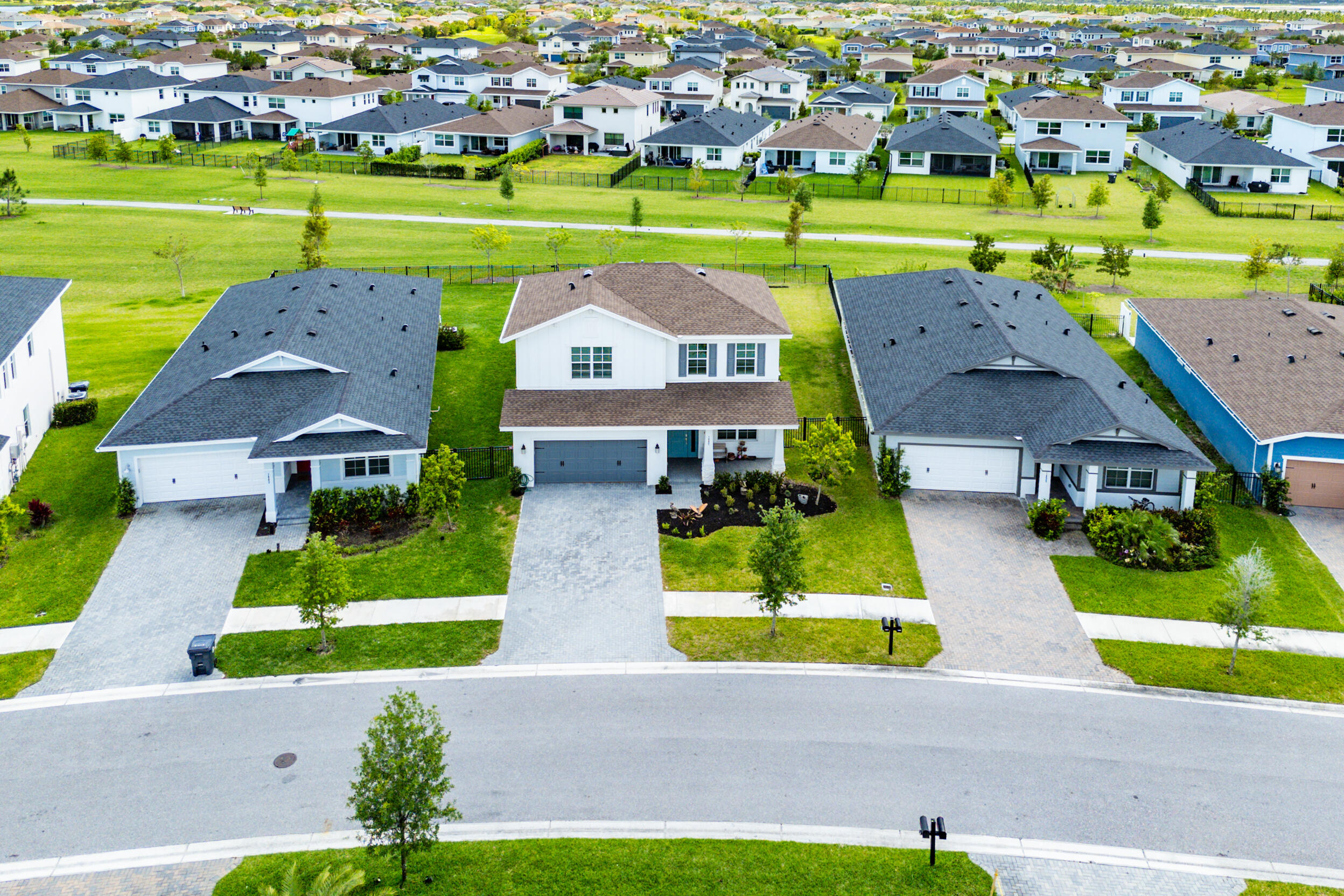 1887 Wandering Willow Way