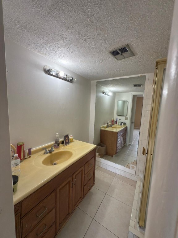 Bermuda Club - Residential