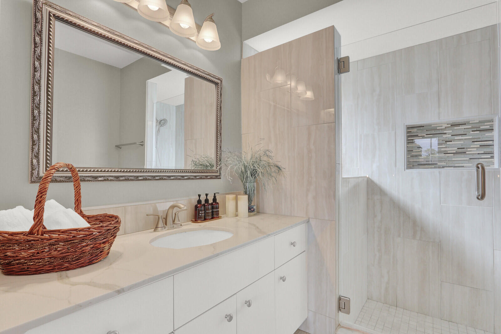 EASTWOOD OF WELLINGTON 3 - Residential Lease