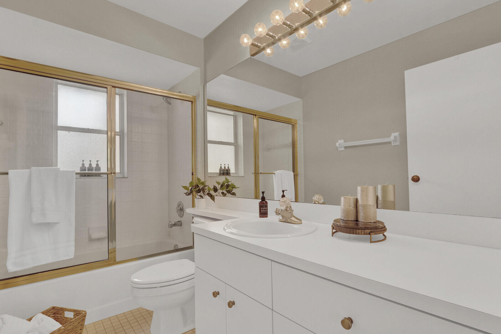 EASTWOOD OF WELLINGTON 3 - Residential Lease