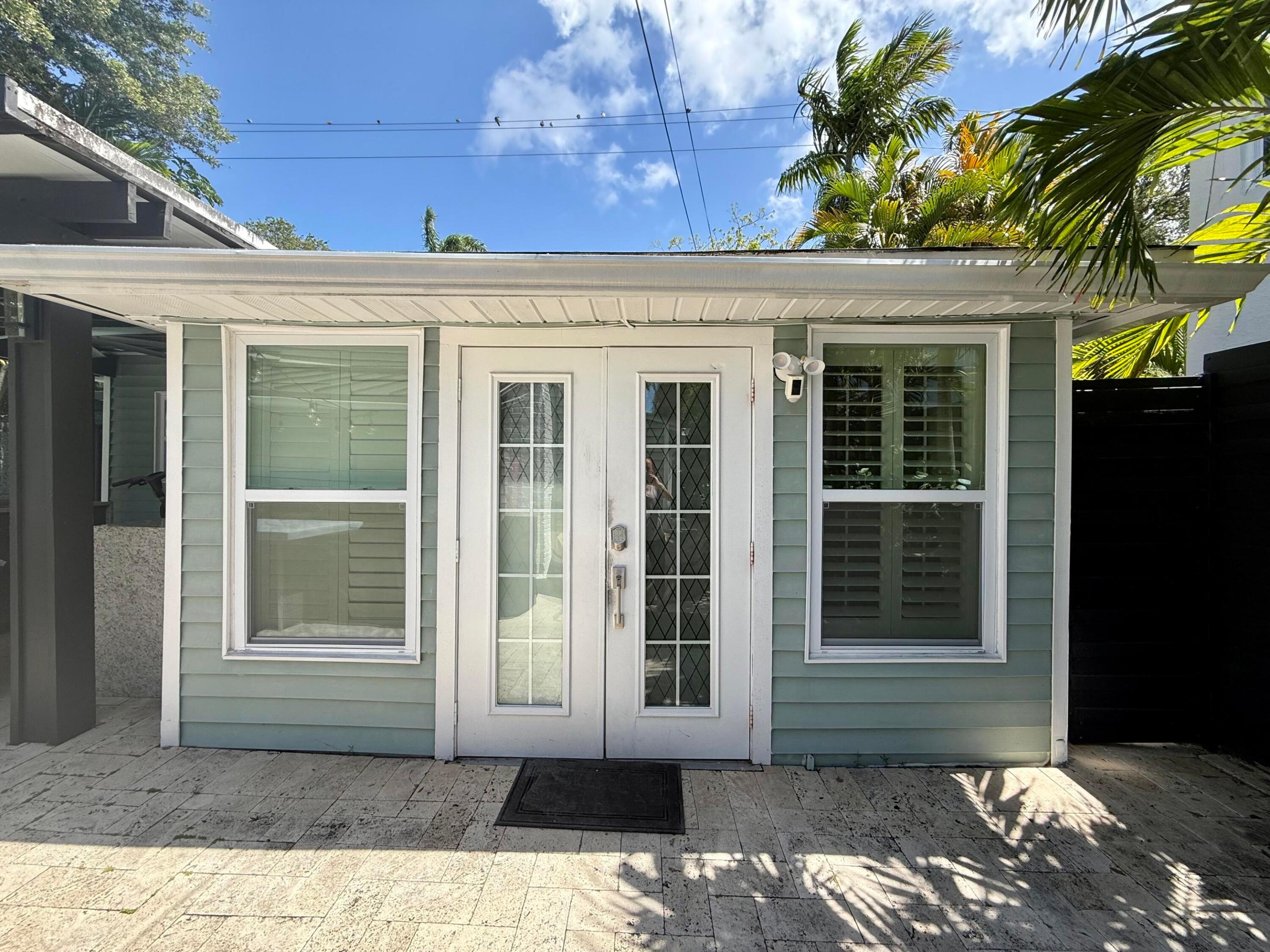 1216 SE 1st Street