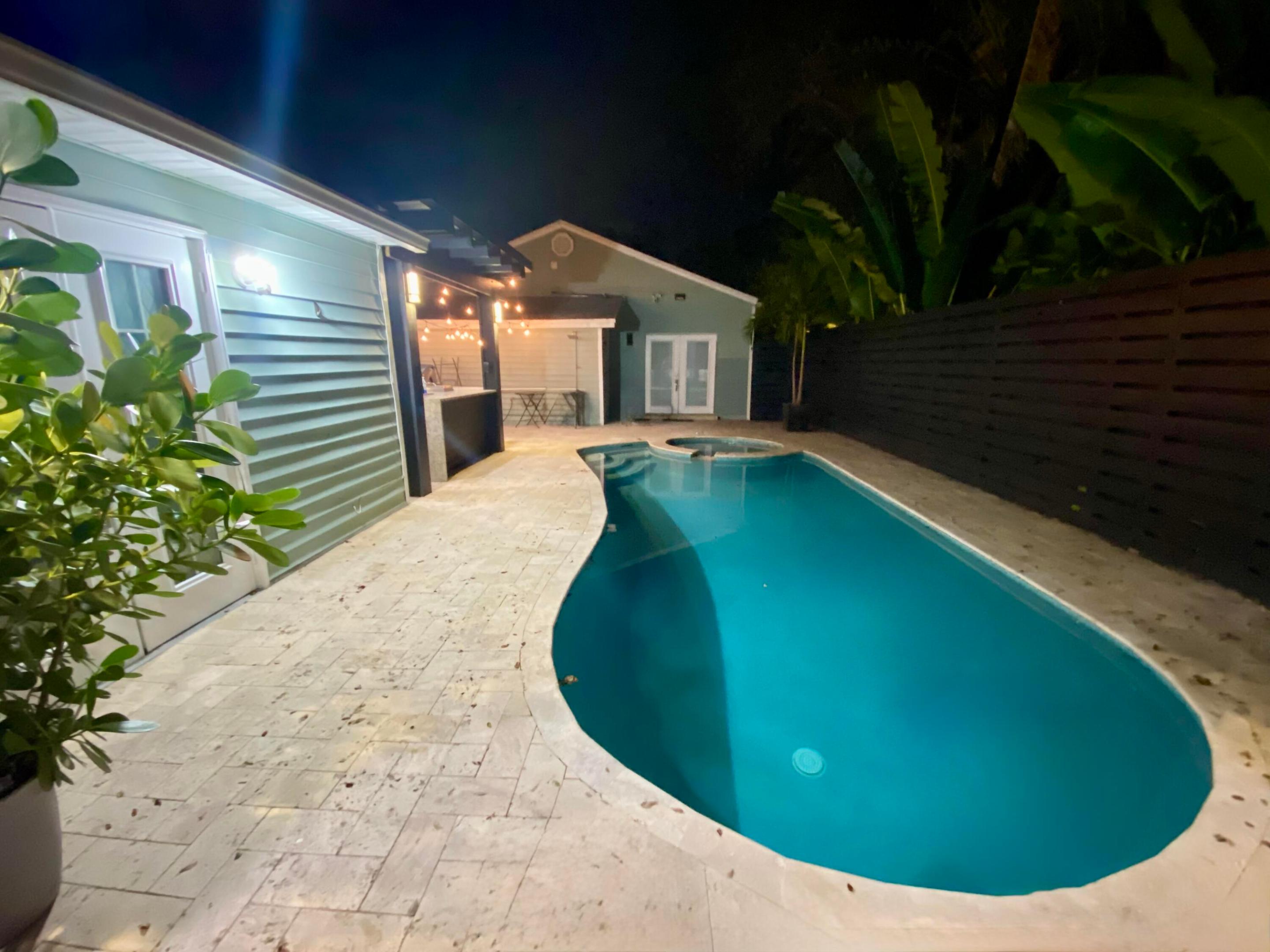COLEE HAMMOCK - Residential