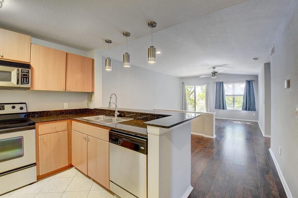 Photo of 1740 Palm Cove Boulevard #4-308, Delray Beach, FL 33445 (MLS # R10790348)