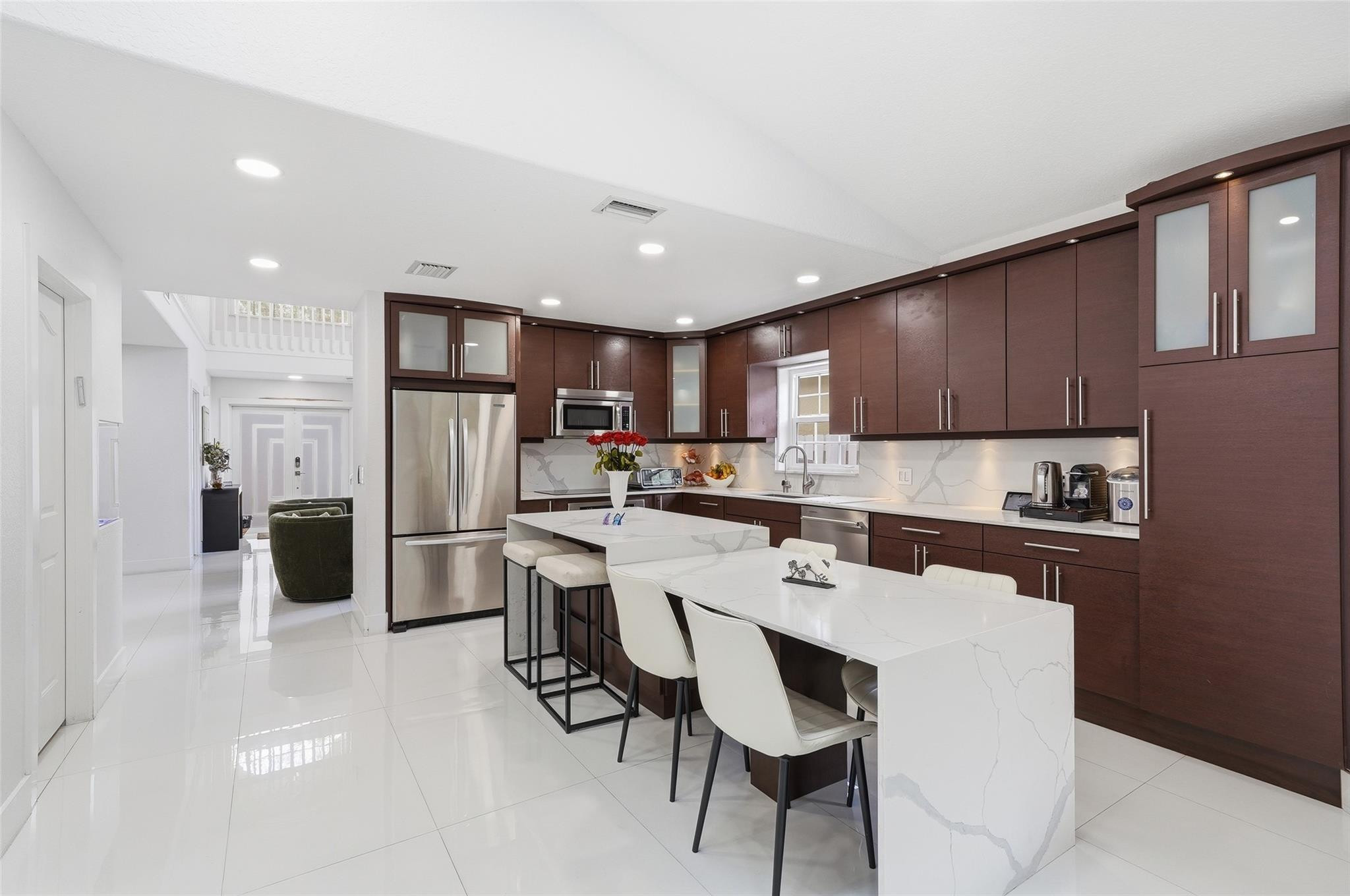 Embassy Lakes - Residential