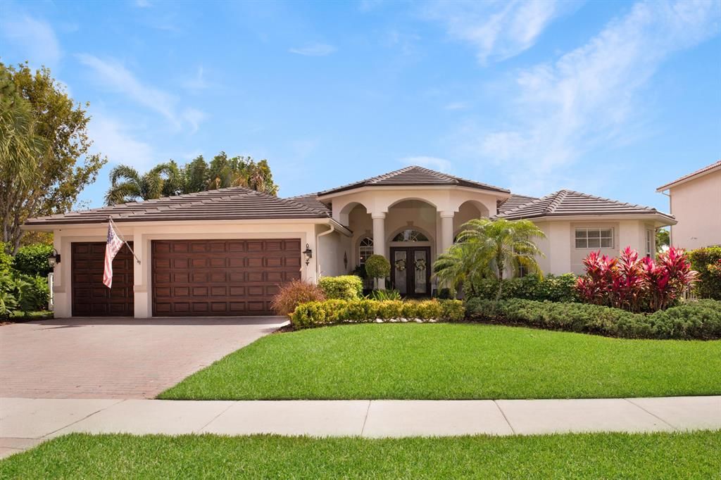 Photo of 11598 Paradise Cove Lane, Wellington, FL 33449 (MLS # R10704183)