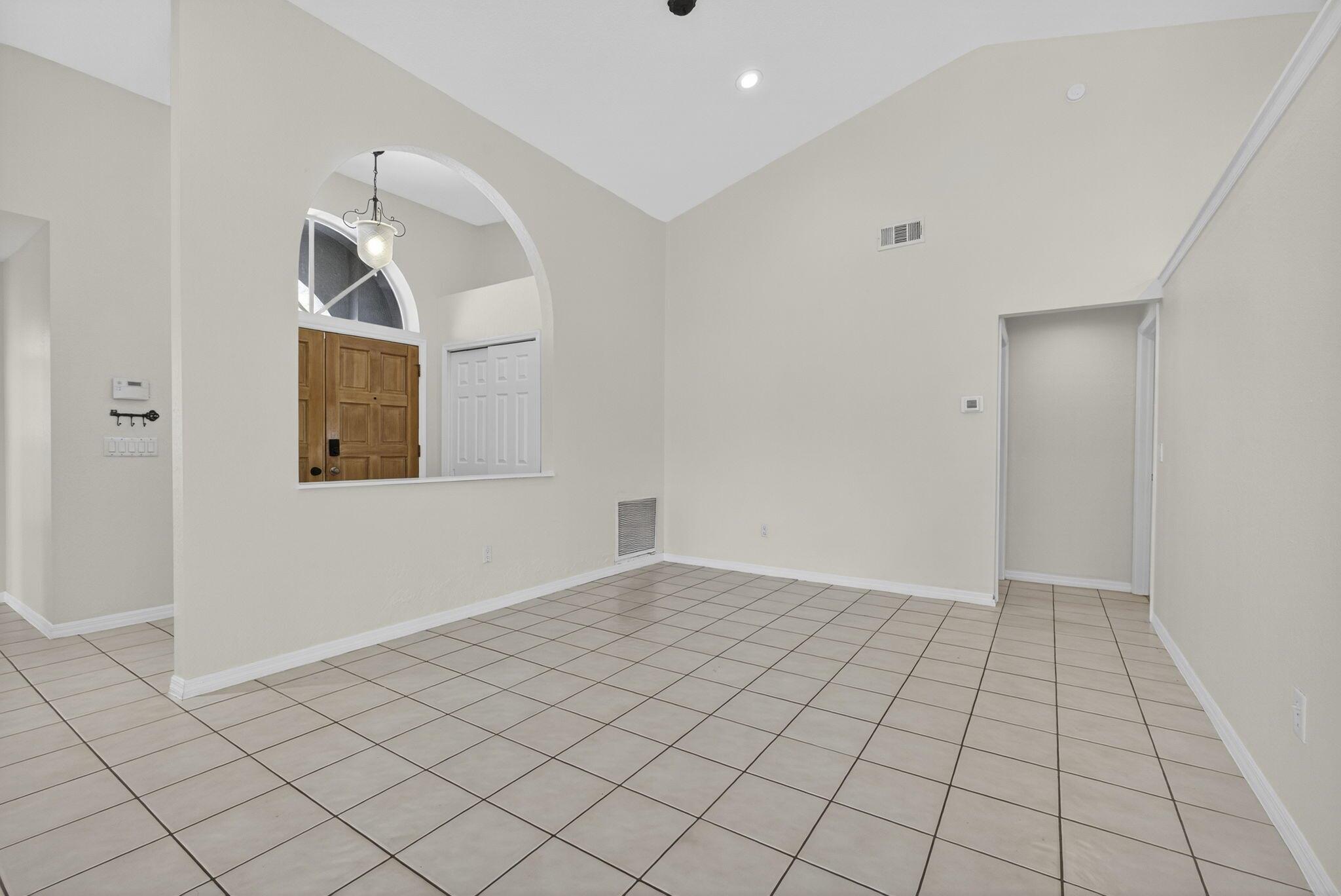 MEADOWLAND COVE 1 OF WELL - Residential Lease