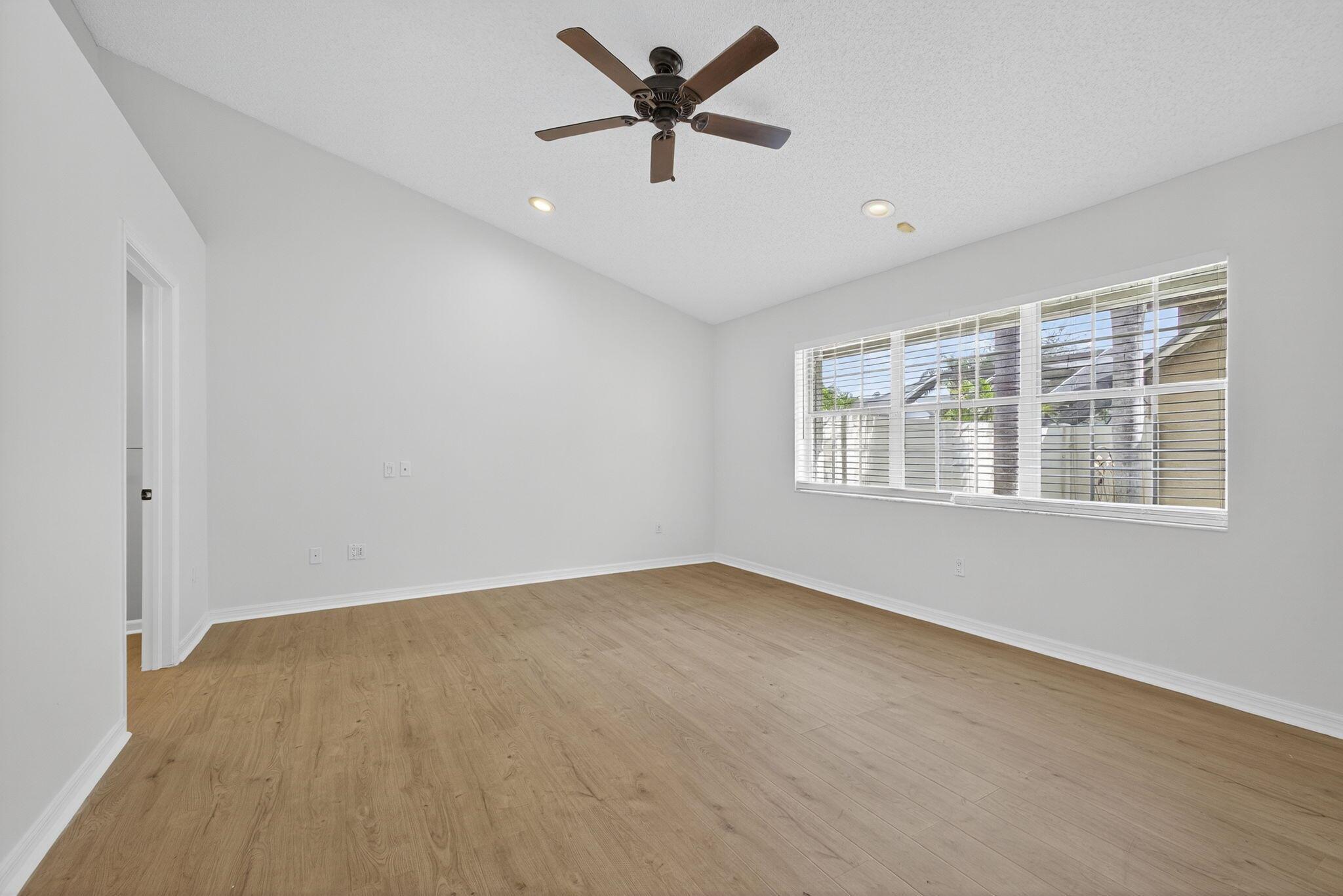 MEADOWLAND COVE 1 OF WELL - Residential Lease