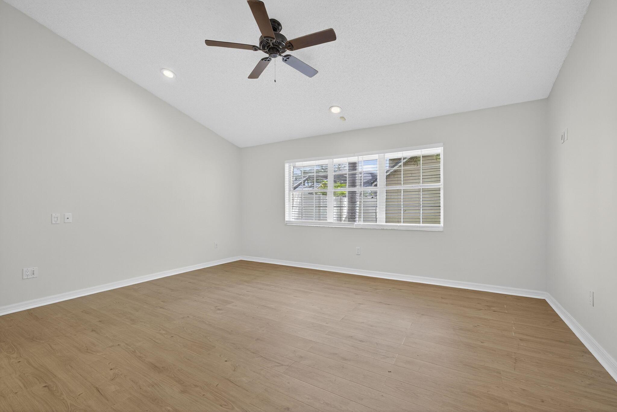 MEADOWLAND COVE 1 OF WELL - Residential Lease