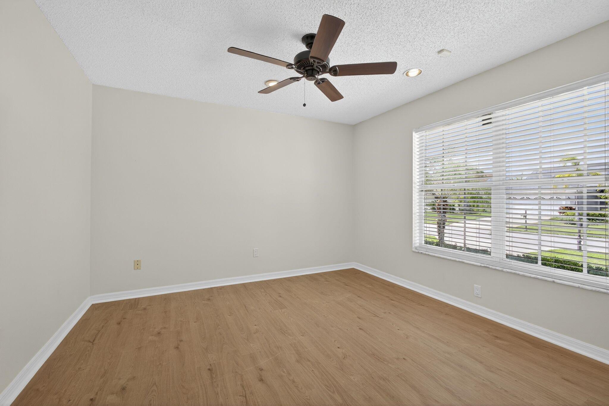 MEADOWLAND COVE 1 OF WELL - Residential Lease