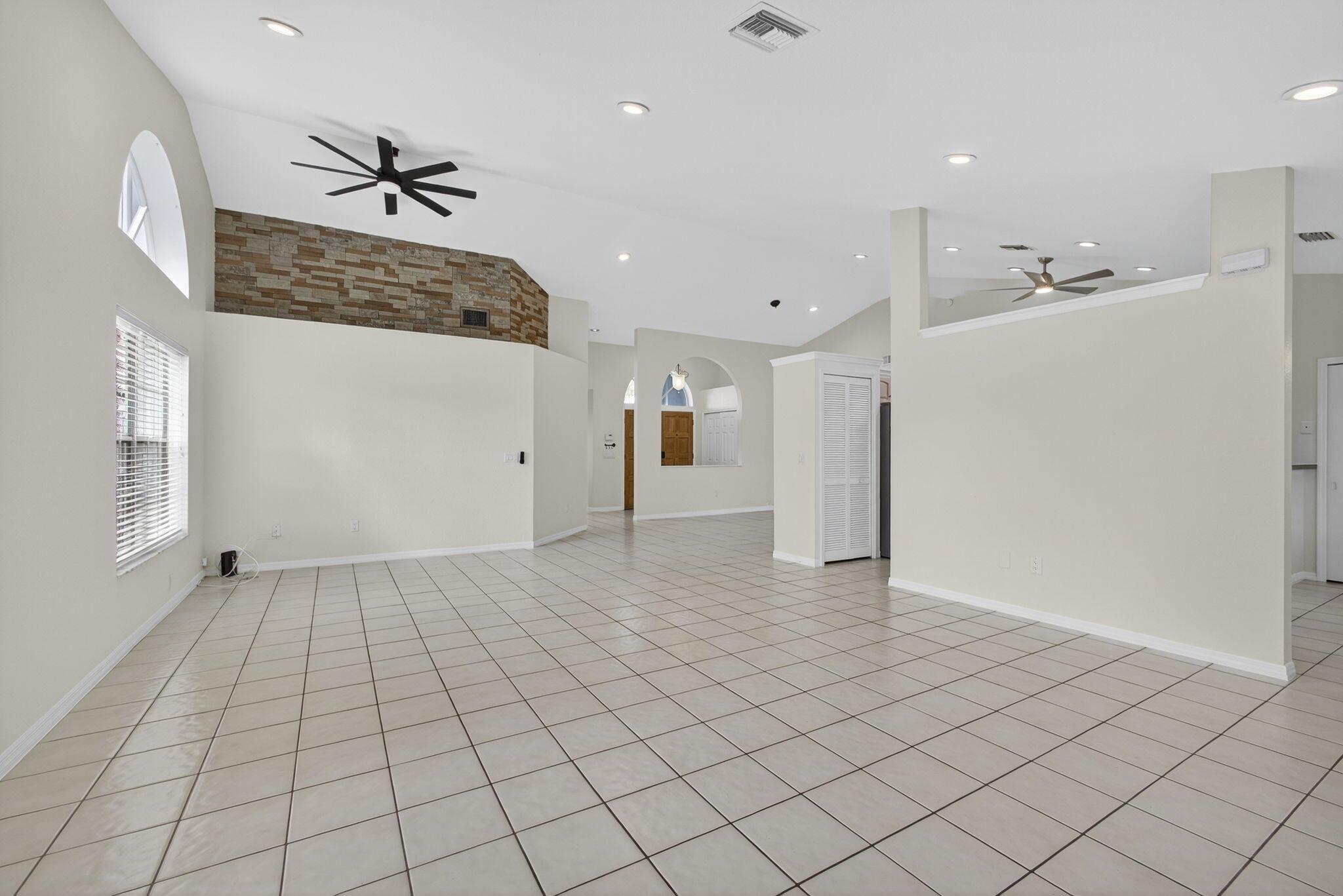 MEADOWLAND COVE 1 OF WELL - Residential Lease