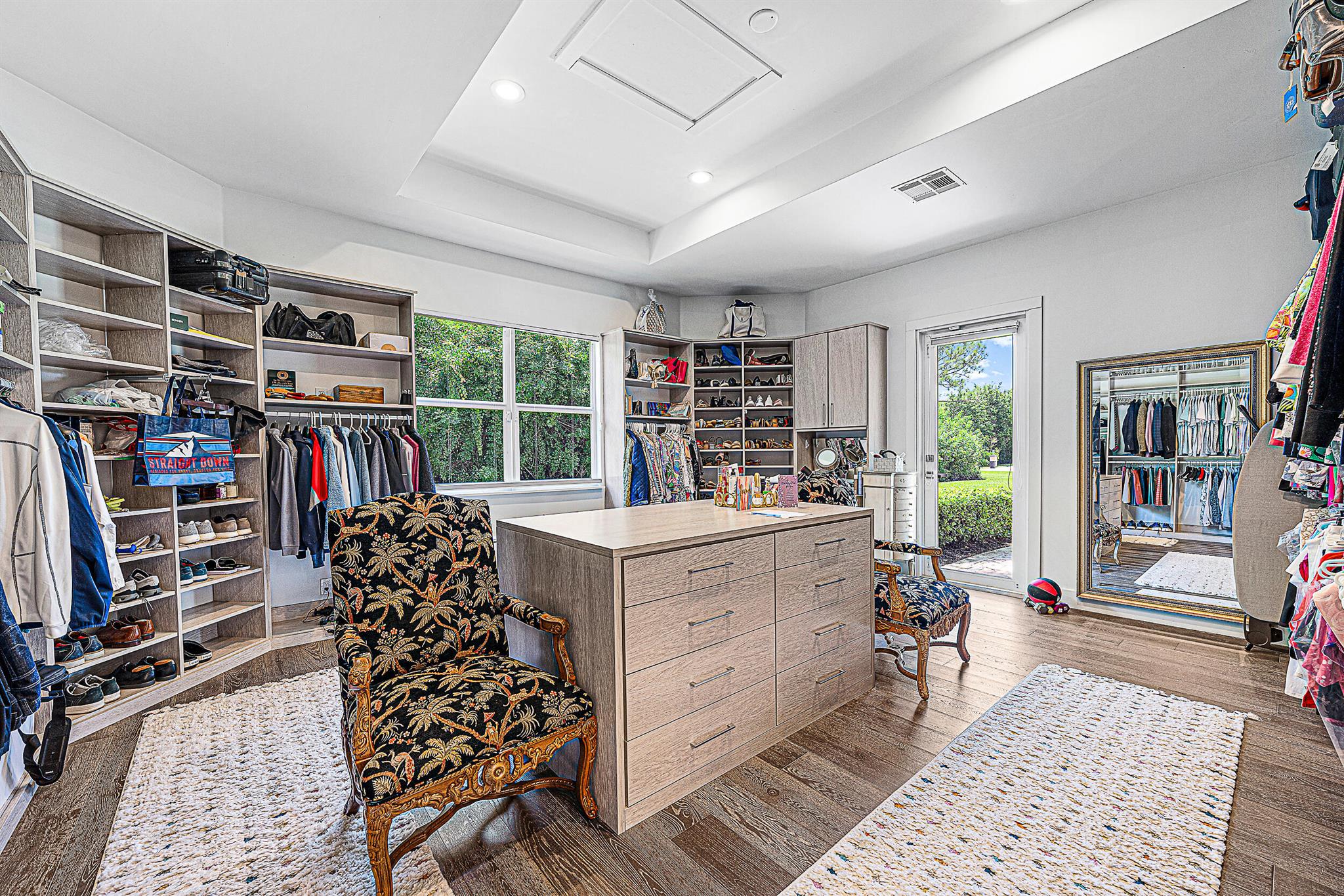 Island Country Estates - Residential