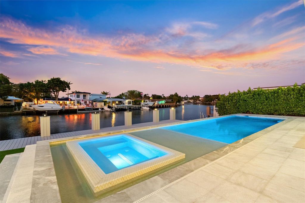 Photo of 2221 NE 19th Street, Fort Lauderdale, FL 33305 (MLS # F10550153)