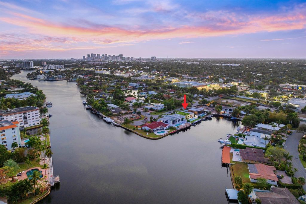 Photo of 2221 NE 19th Street, Fort Lauderdale, FL 33305 (MLS # F10550153)