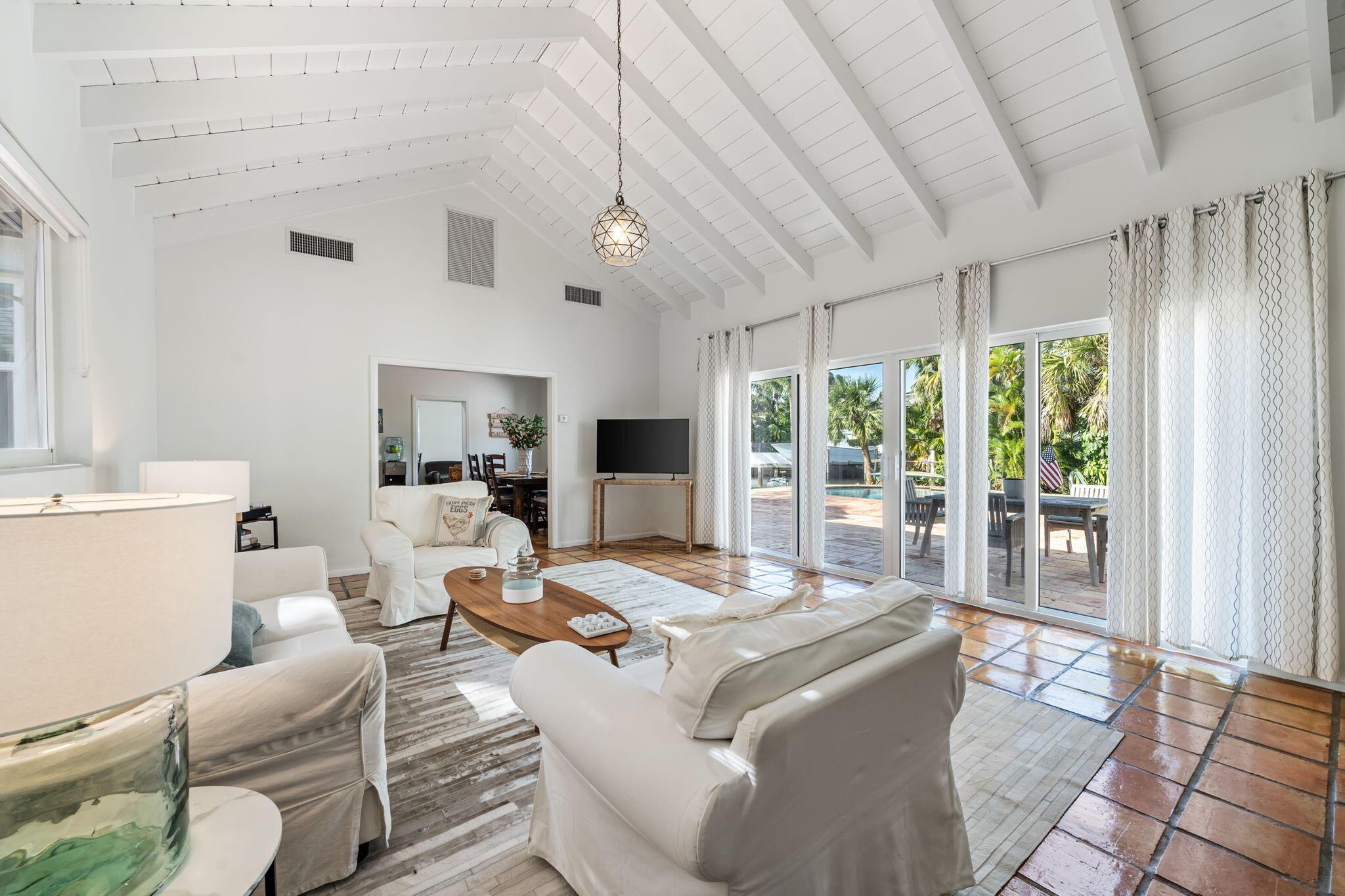 MC CORMICK MILE - Residential Lease