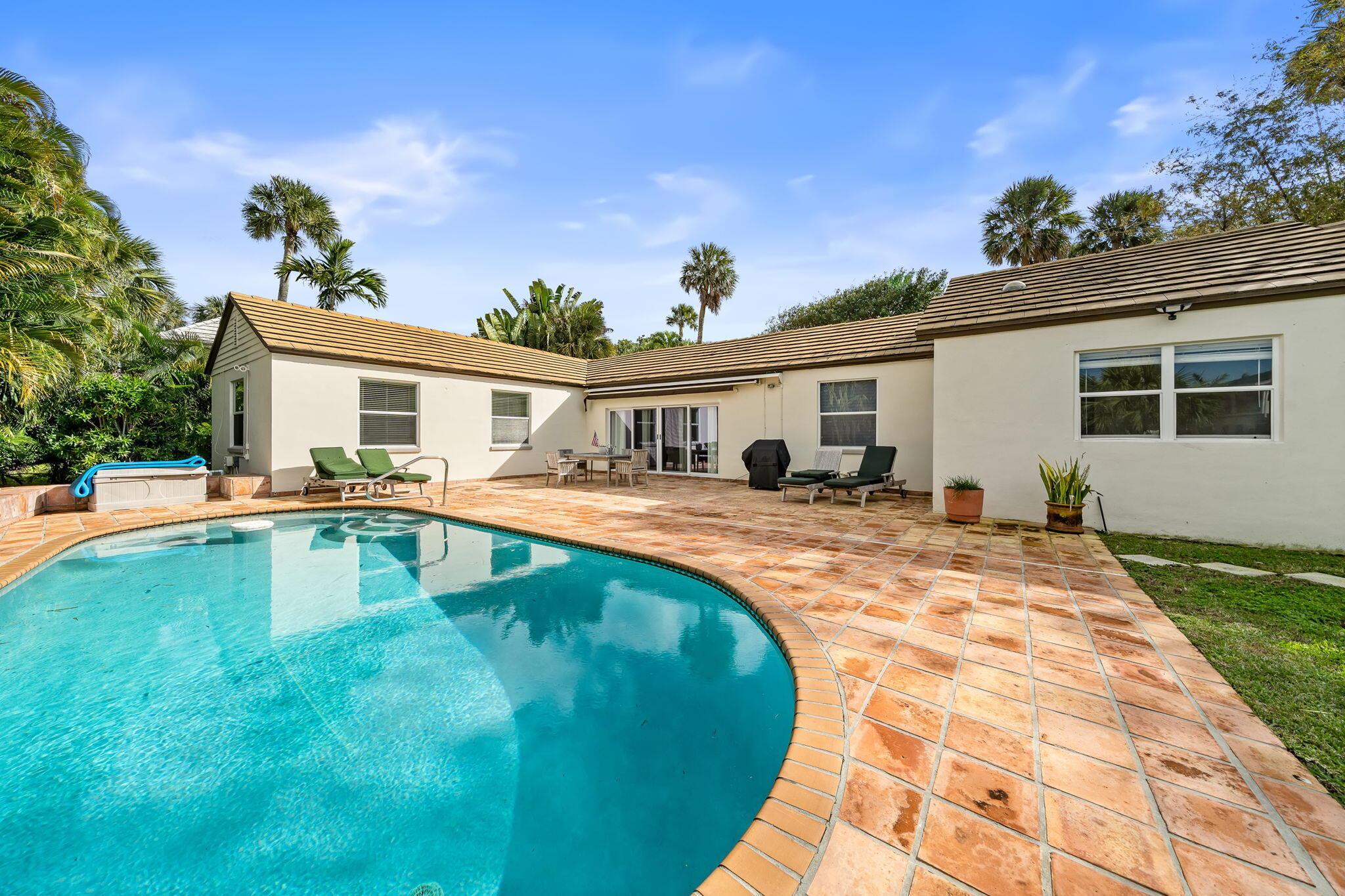 MC CORMICK MILE - Residential Lease