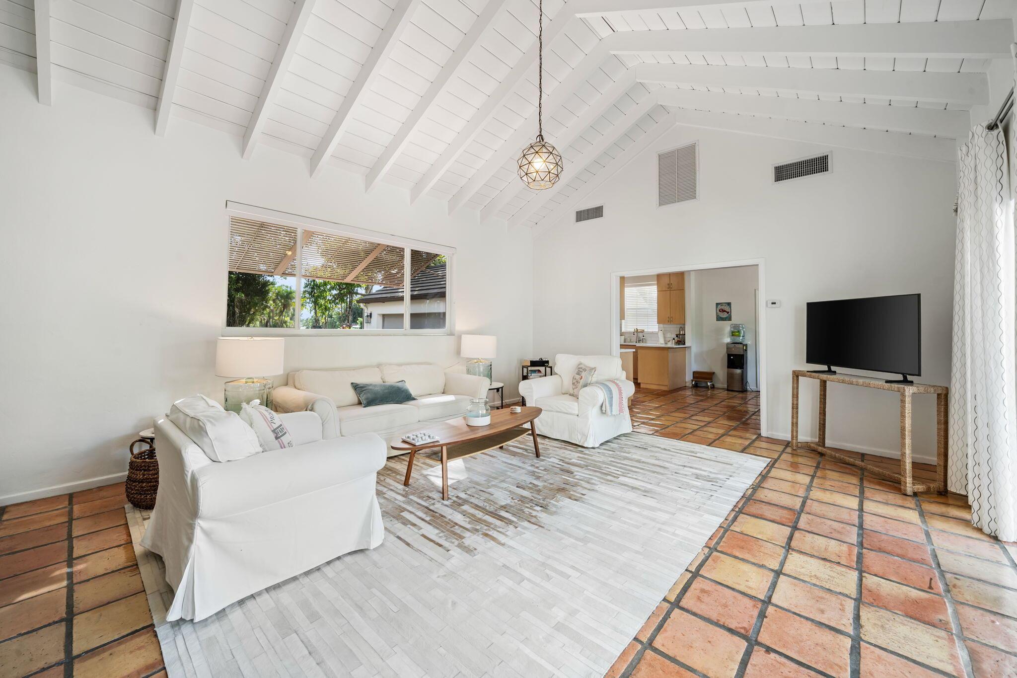 MC CORMICK MILE - Residential Lease