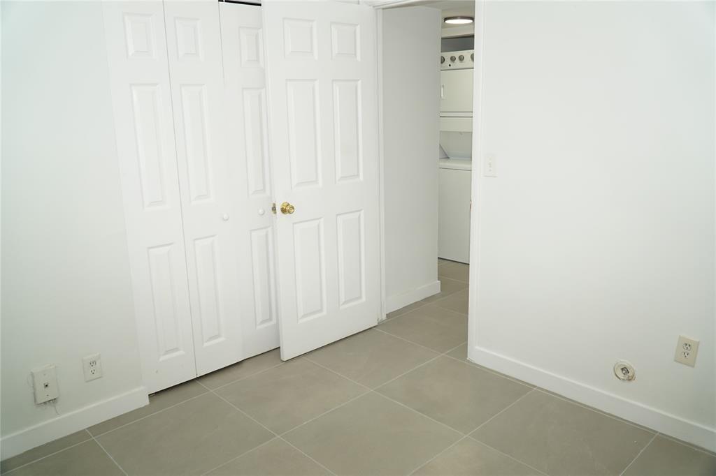 Coral West Condo - Residential