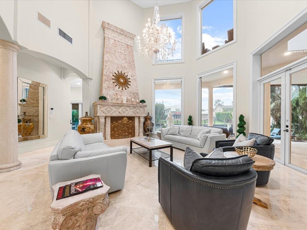 Coral Ridge Country Club - Residential