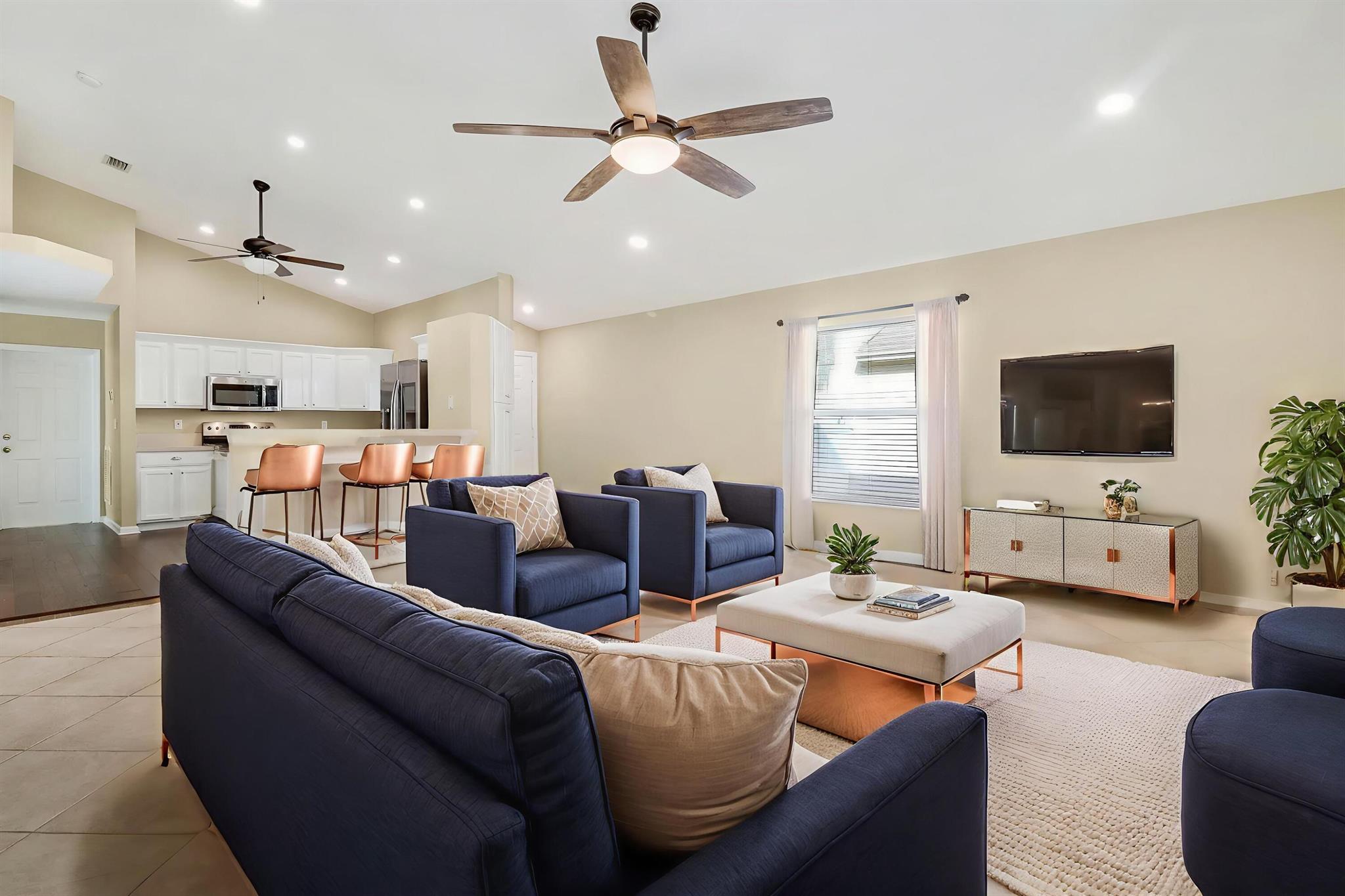 PENNOCK LANDING - Residential