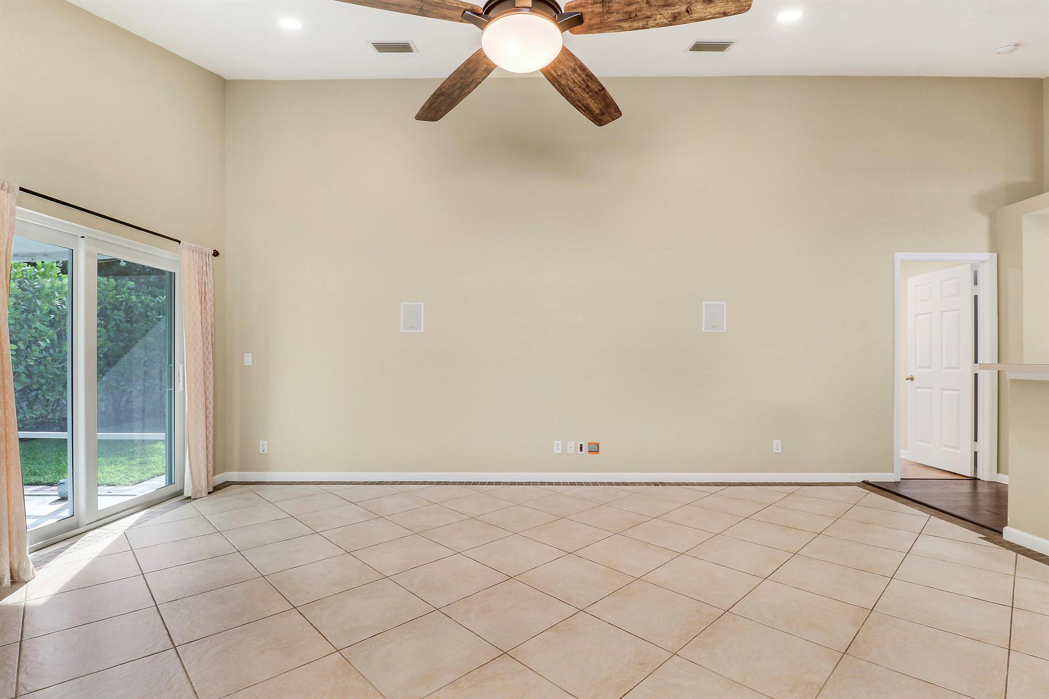 PENNOCK LANDING - Residential