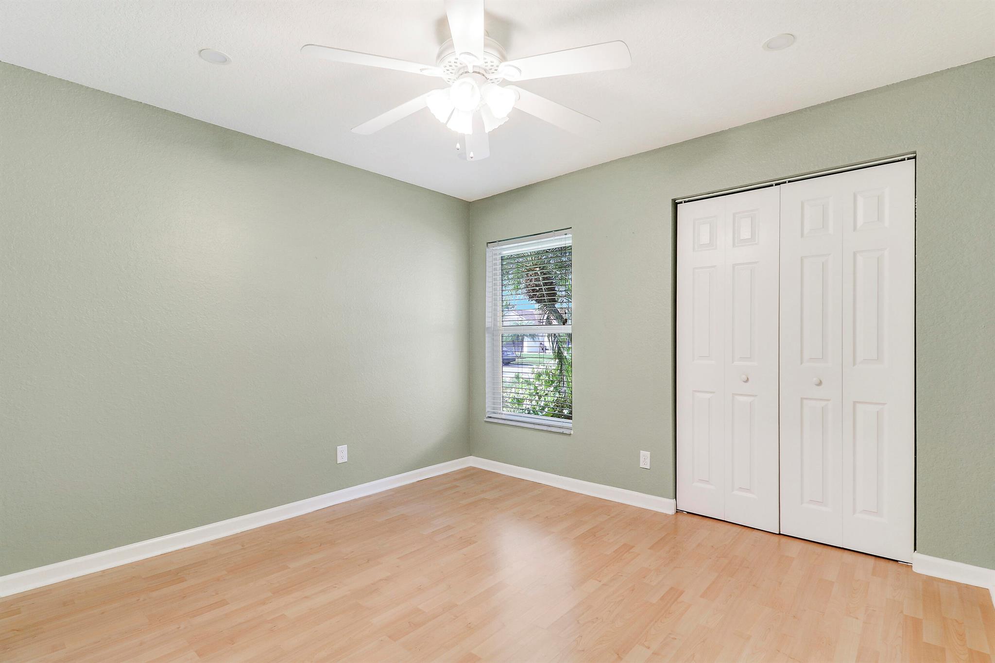 PENNOCK LANDING - Residential