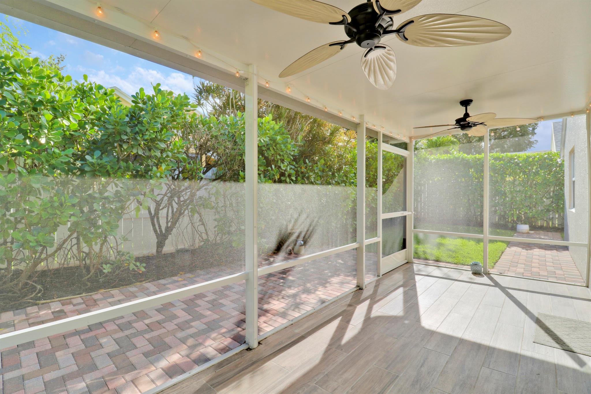 PENNOCK LANDING - Residential