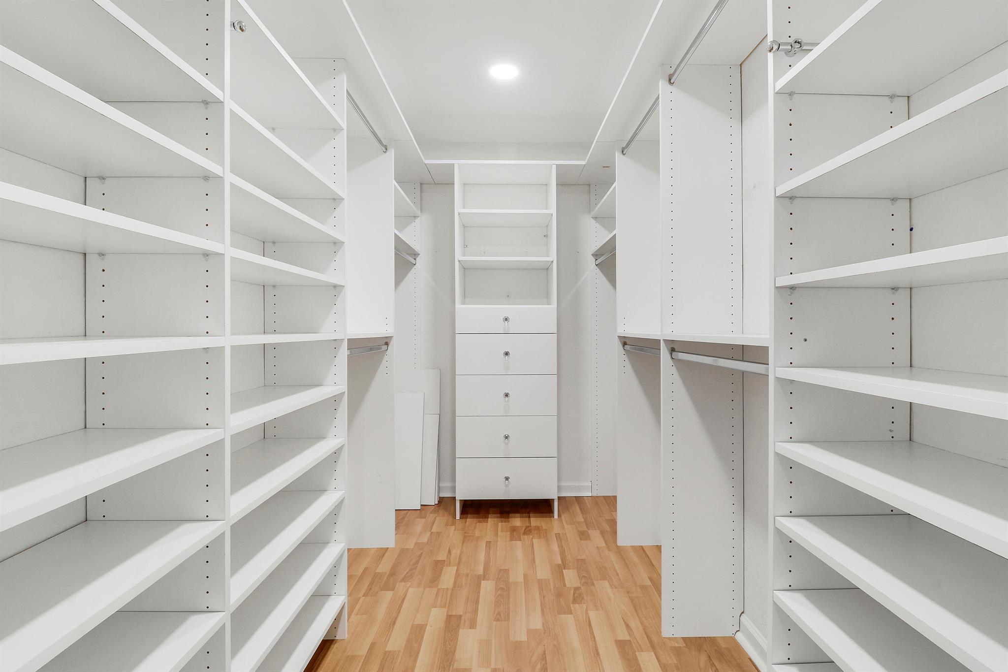 PENNOCK LANDING - Residential