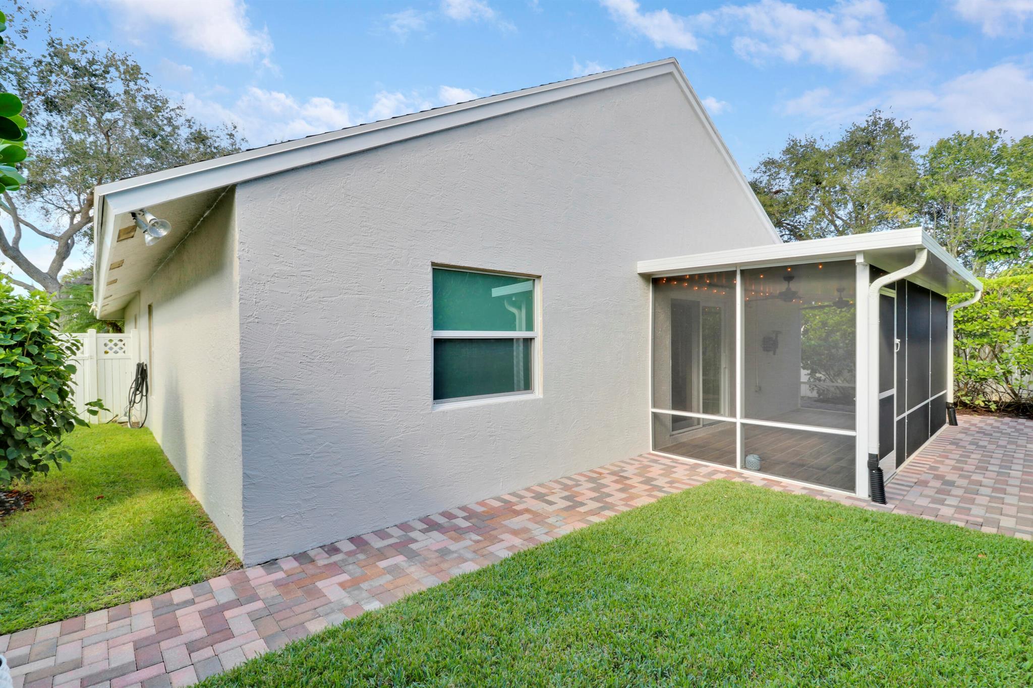 PENNOCK LANDING - Residential