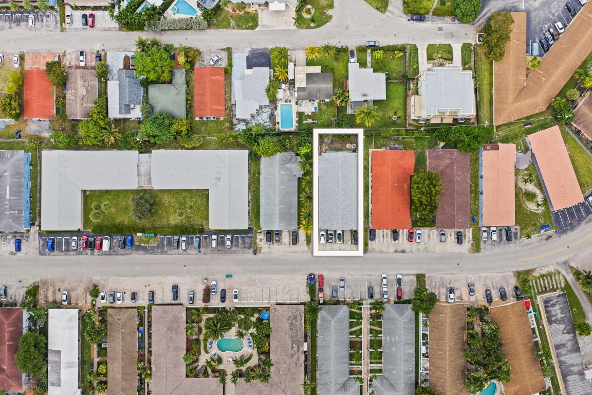 Los Angeles 10-54 B - Residential Income