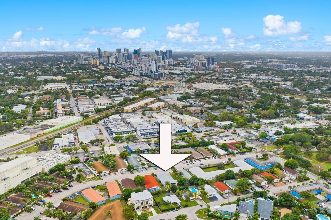 Los Angeles 10-54 B - Residential Income