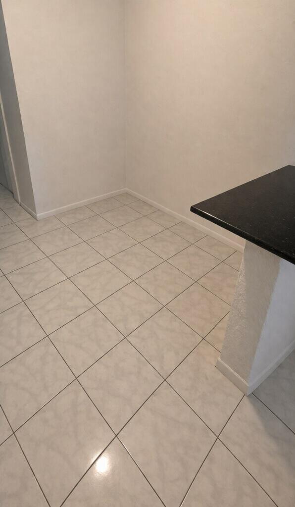 Los Angeles 10-54 B - Residential Income