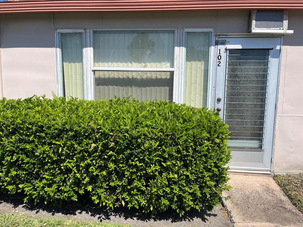 Photo of 102 Seville D, Delray Beach, FL 33446 (MLS # R11070722)