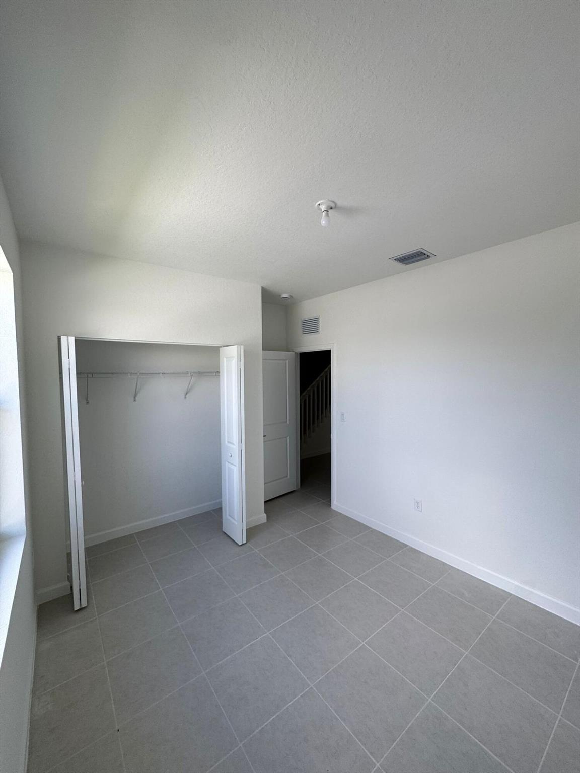 1153 SE 1 Terrace