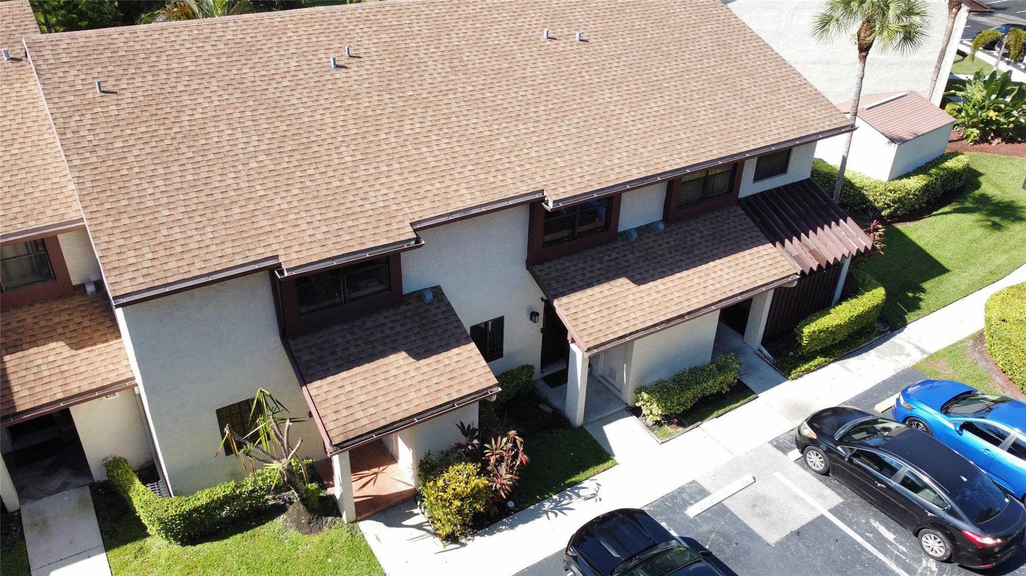 4360 Carambola Cir