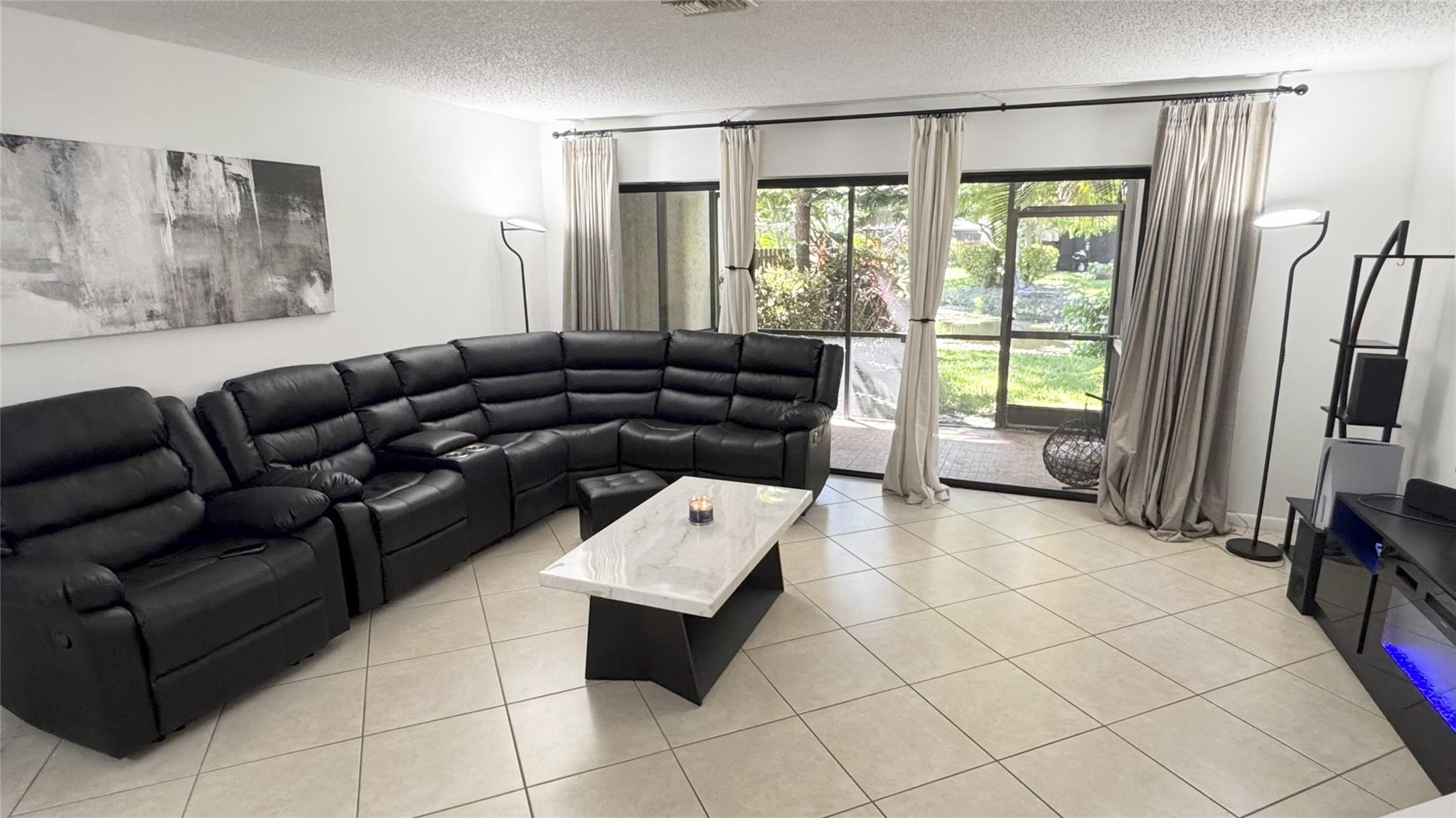 GOLDEN RAINTREE V - Residential