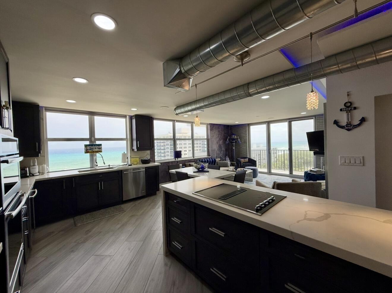 2121 N Ocean Boulevard 1409e