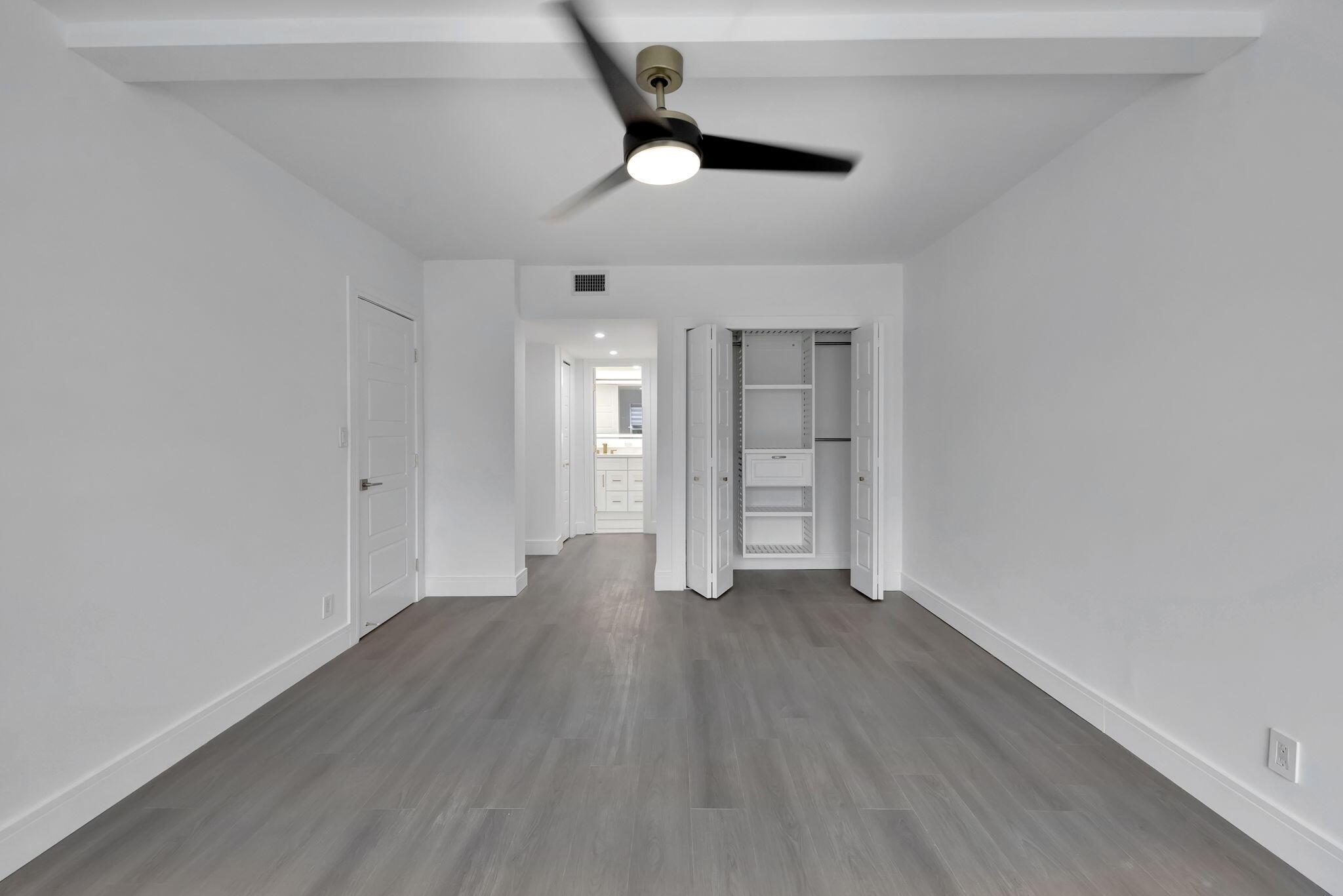 NO 9 PALM-AIRE COUNTRY CLUB - Residential