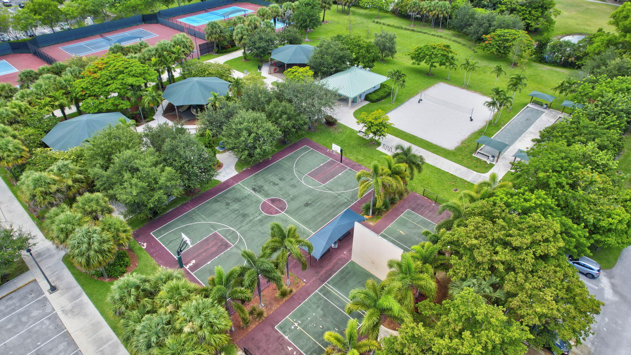NO 9 PALM-AIRE COUNTRY CLUB - Residential