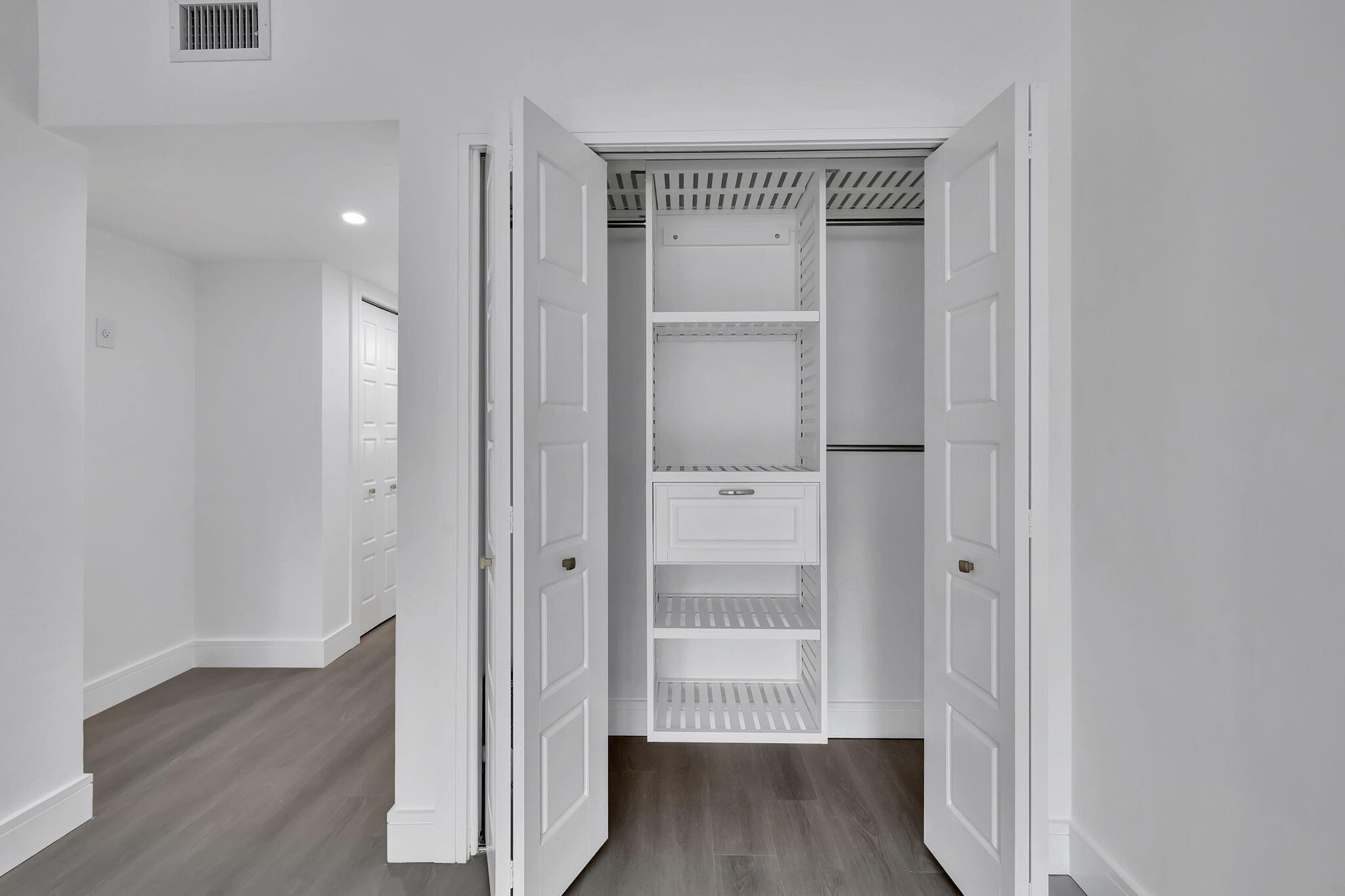 NO 9 PALM-AIRE COUNTRY CLUB - Residential