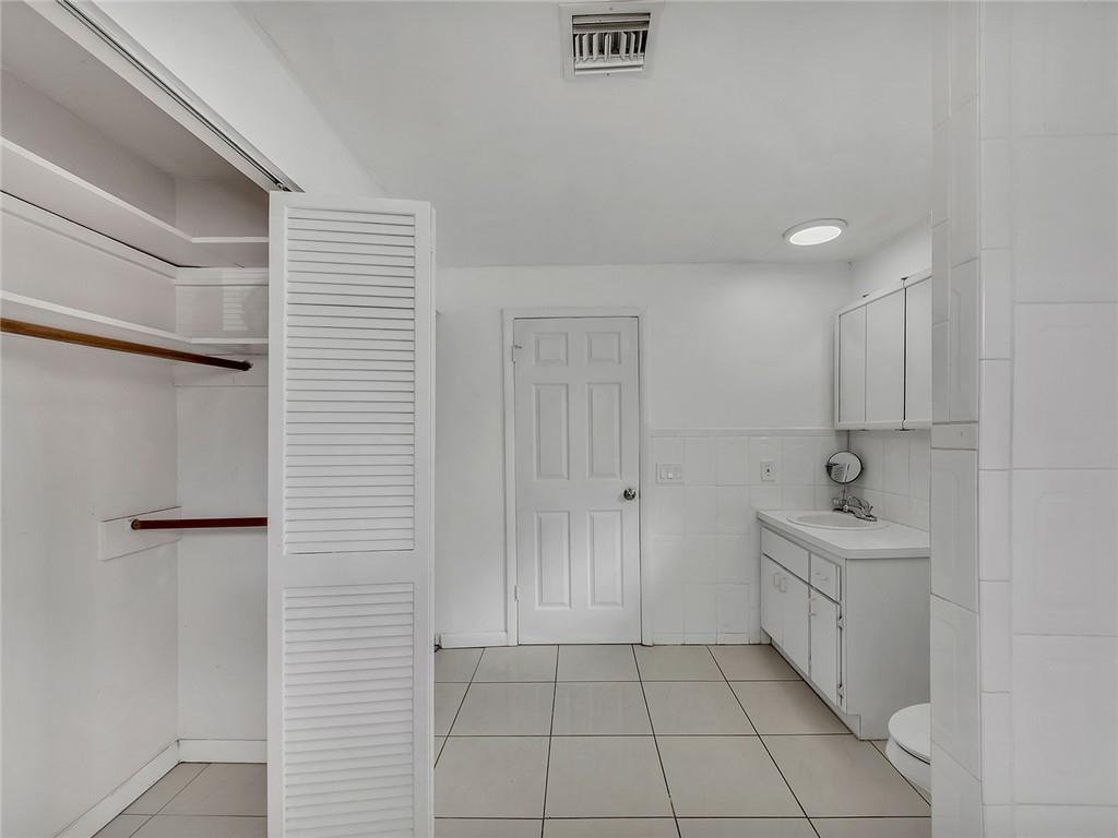 Westwood Manor 43-35 B - Residential Lease