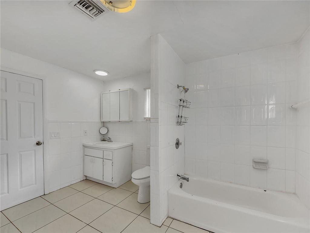 Westwood Manor 43-35 B - Residential Lease