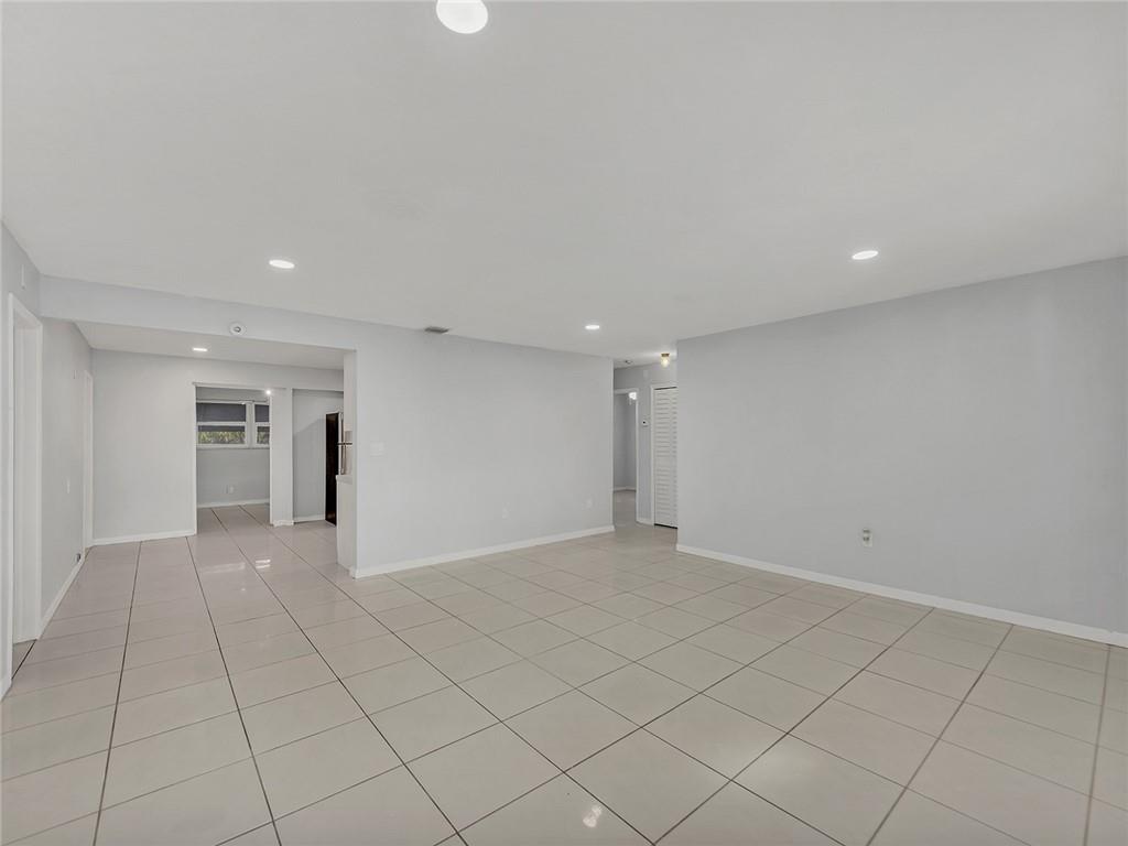 Westwood Manor 43-35 B - Residential Lease