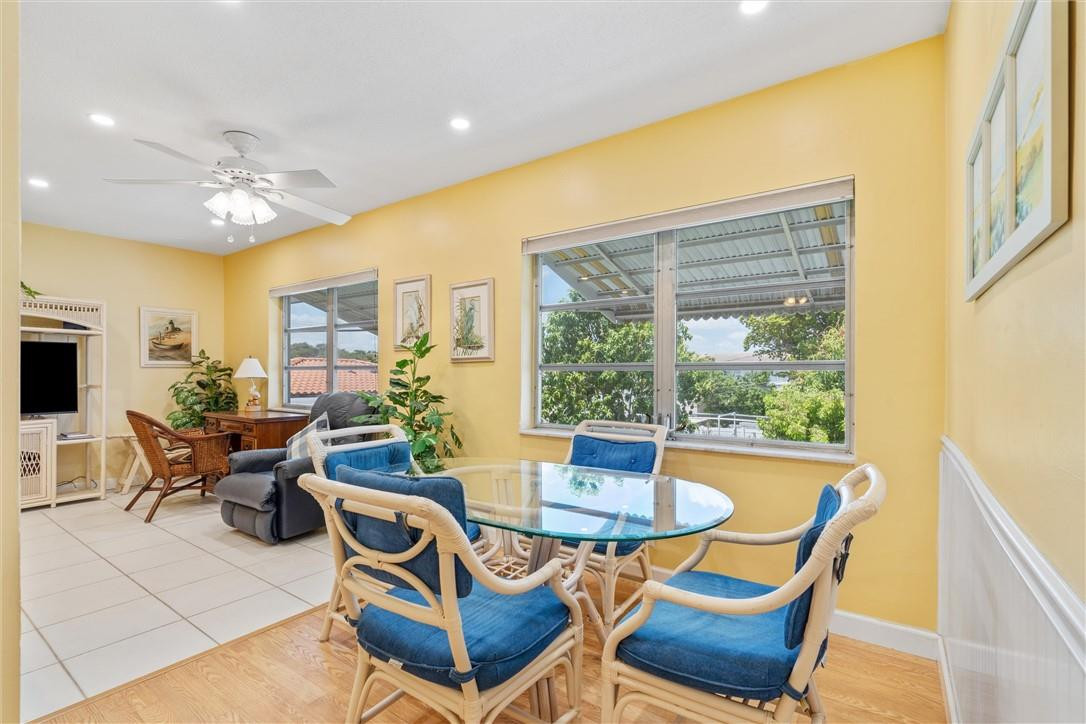 Lee Condo - Residential