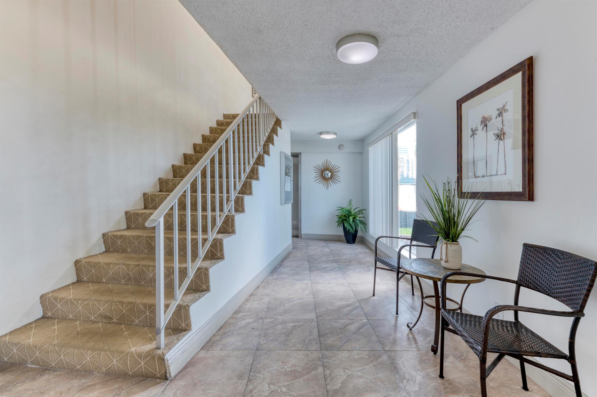 VIKING ARMS CONDO - Residential Lease