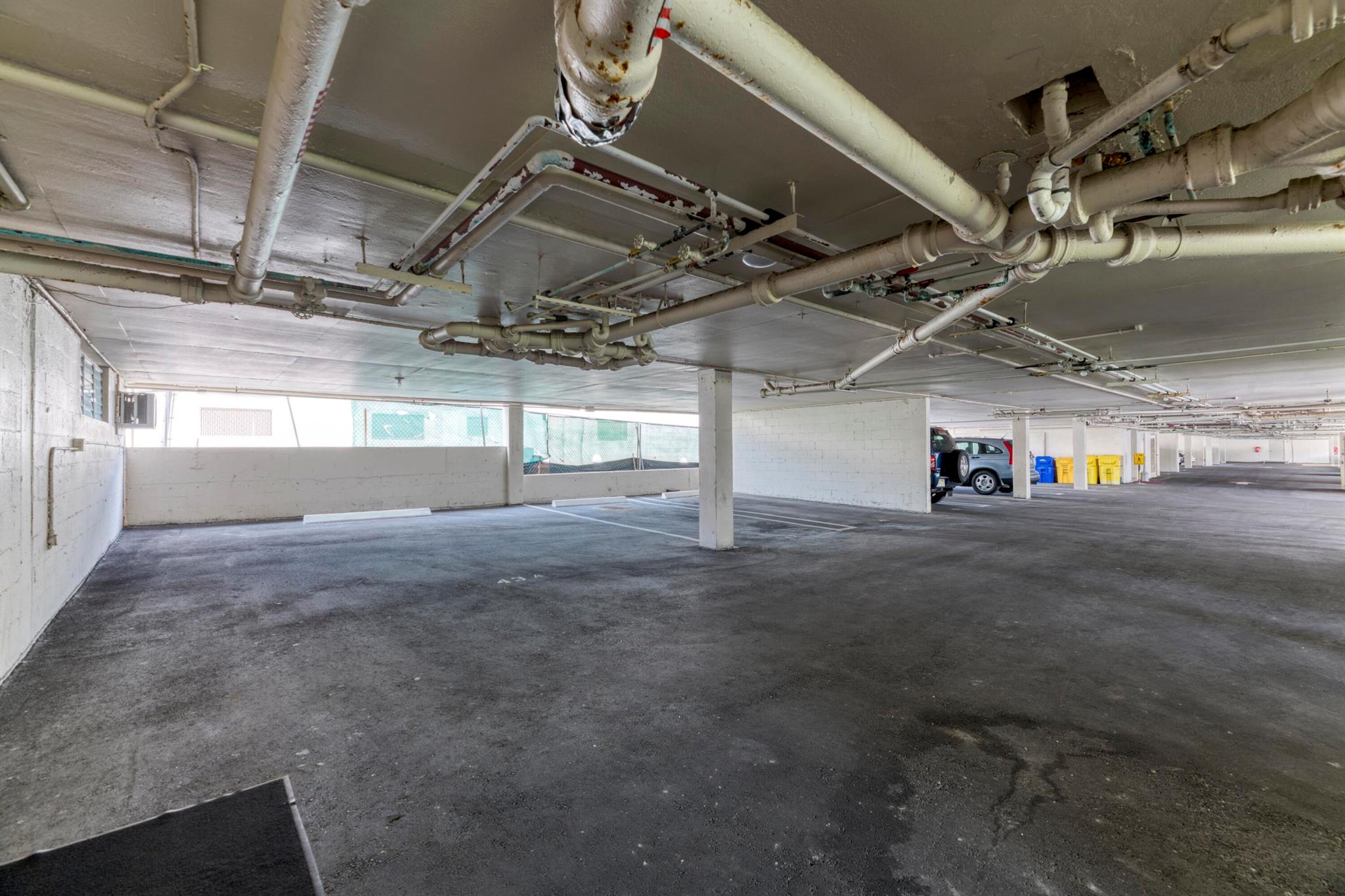 VIKING ARMS CONDO - Residential Lease