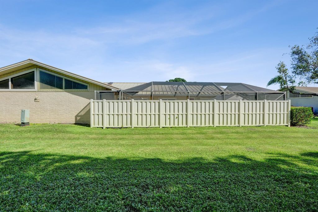 Photo of 5760 Golden Eagle Circle, Palm Beach Gardens, FL 33418 (MLS # R11133018)