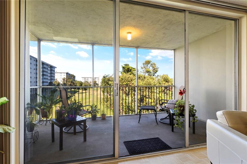 Palm Aire Country Club - Residential