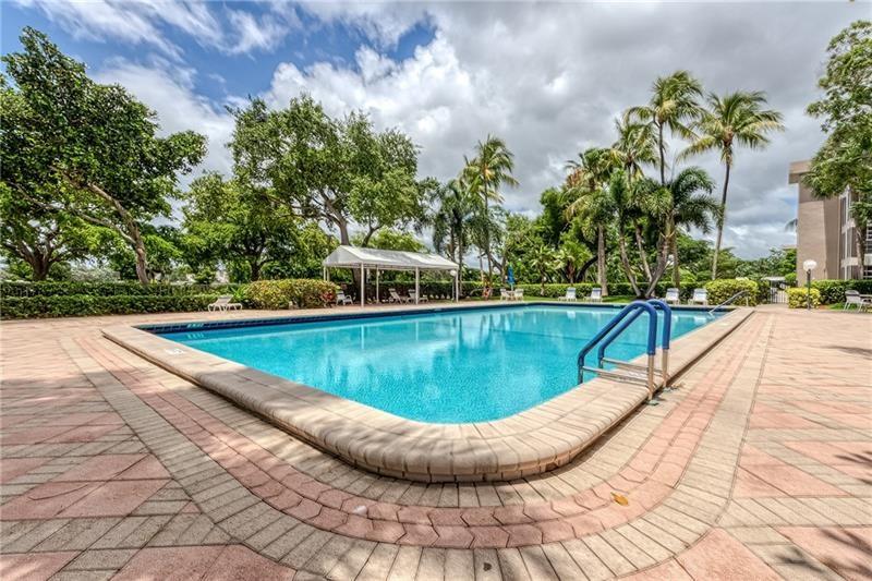 Palm Aire Country Club - Residential