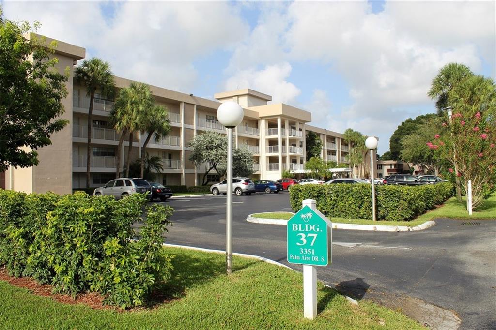 Palm Aire Country Club - Residential