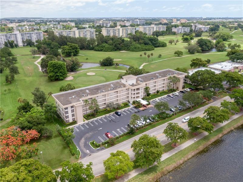 Palm Aire Country Club - Residential